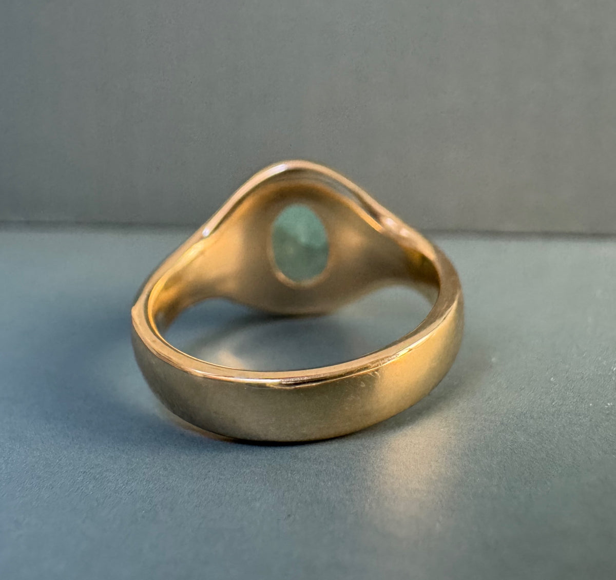 Chunky Modern Oval Signet