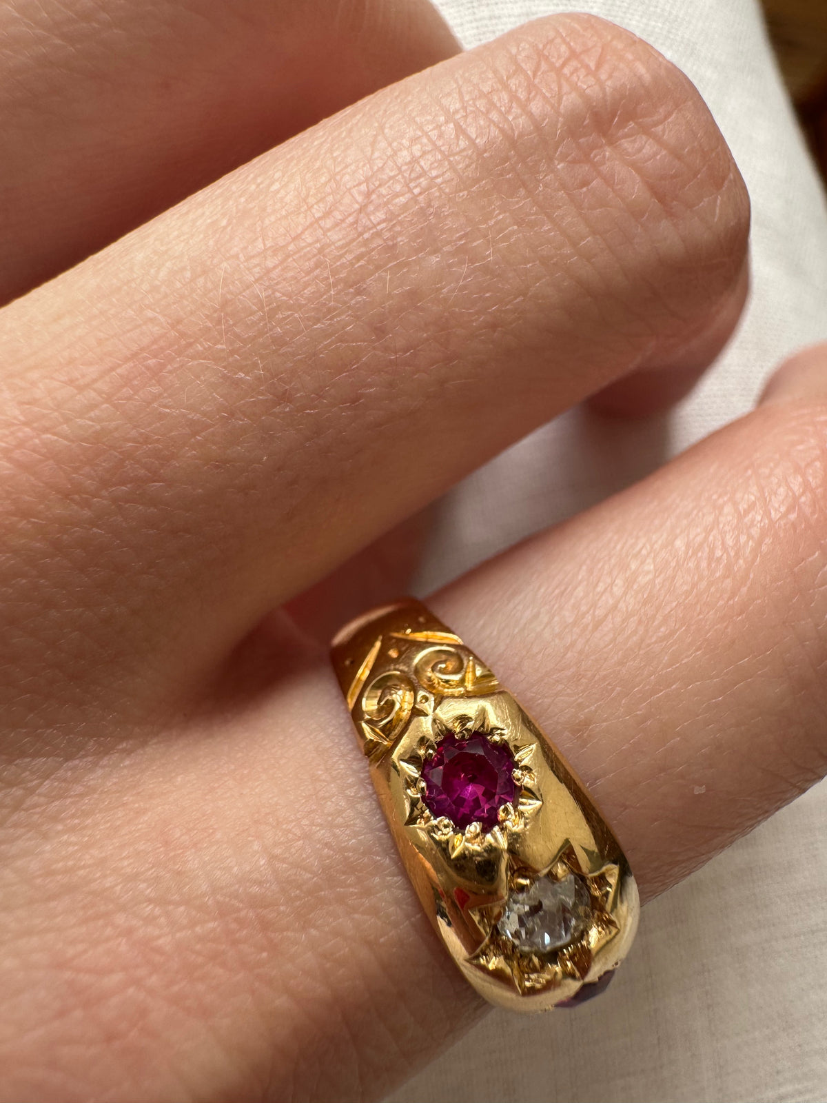 Antique 18ct Gold Diamond & Ruby Three Star Set Ring