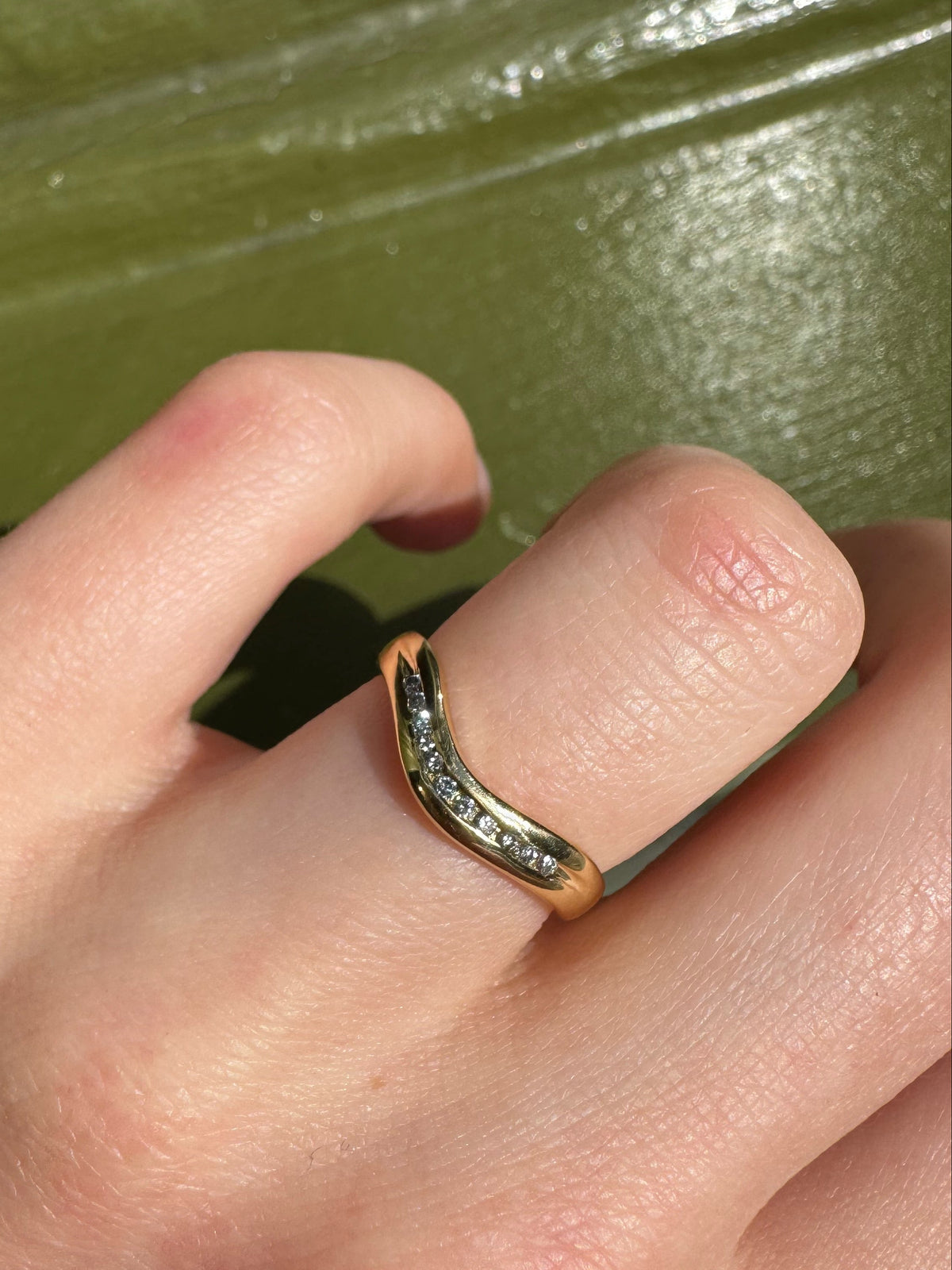 18k Gold Curved Diamond Wishbone Ring