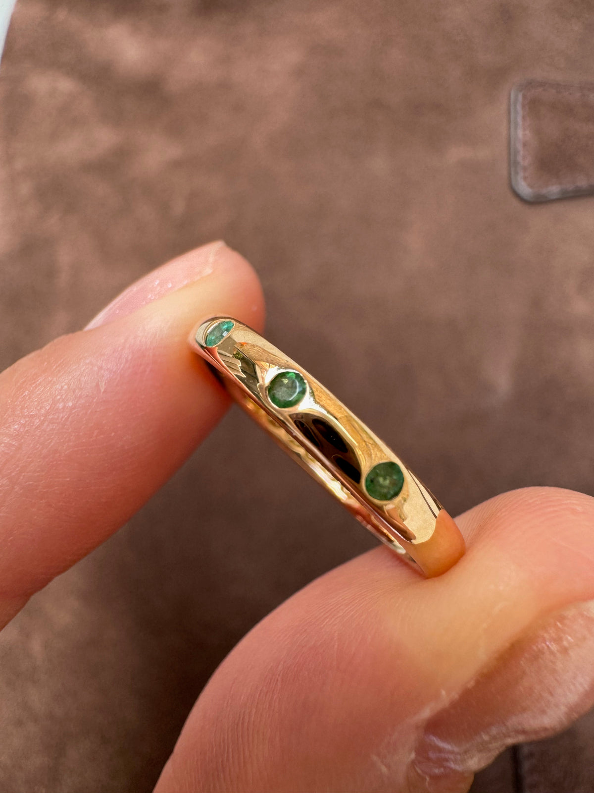 Vintage 9ct Gold Emerald Skinny Stacking Ring — Size N 1/2